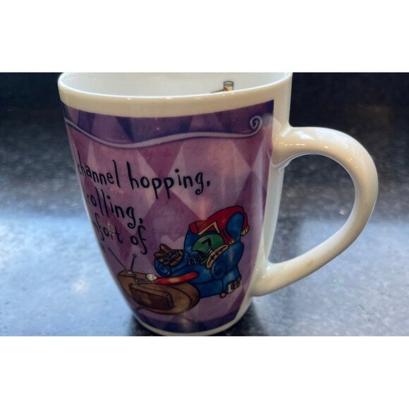 History & Heraldry Fine Porcelain Coffee Tea Mug "Armchair Sports Fan" - Picture 2 of 5